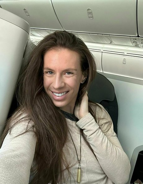 hungbiswitch actrice hd galerie