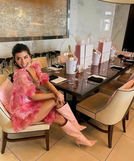 super maigre onlyfans belle haute qualité galerie