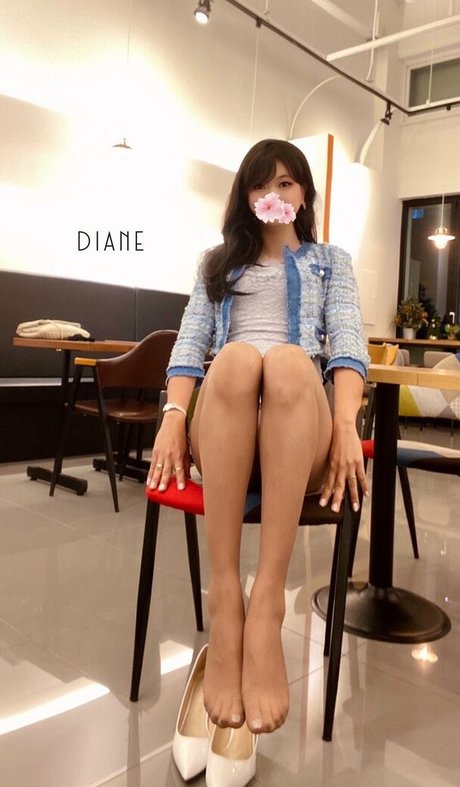 d mingey actrice parfaite galeries