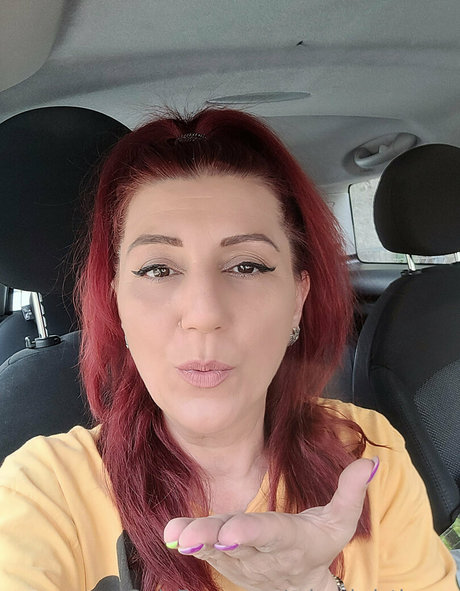 misschristinee étoile exclusive photos