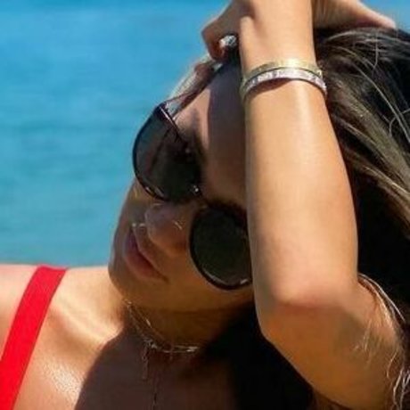 angelaoreo modèles nus archive