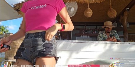 Apichy star du sexe img