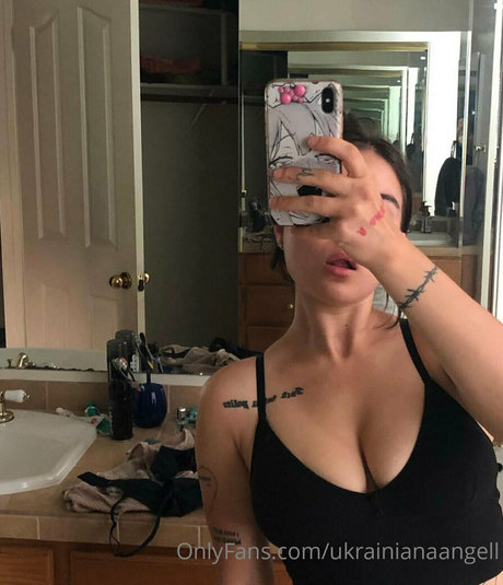 ukrainianaangell jolie actrice image