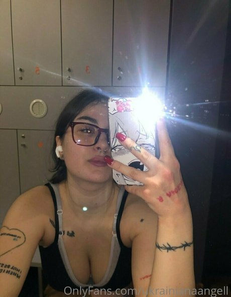 ukrainianaangell sexe star du porno img