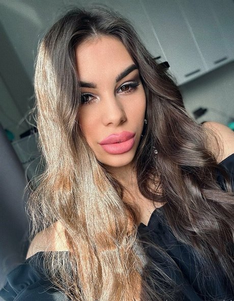 tori evans vip belle actrice image