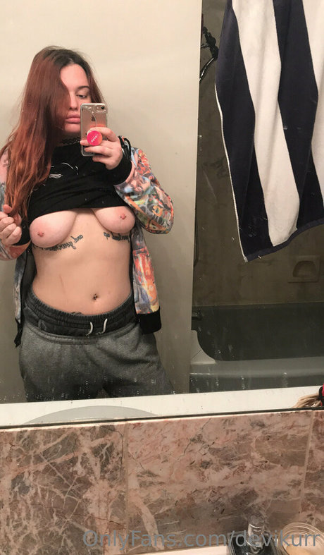 devikurr actrice de sexe des photos