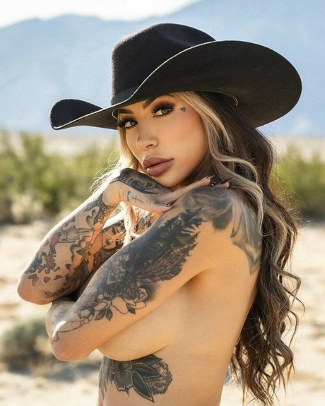 therosiemiller modèle de sexe des photos