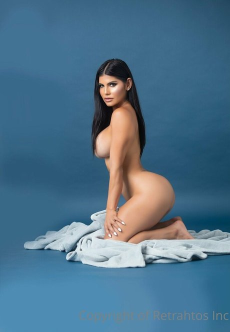 Mailyn Fernandez_ étoile chaude photos