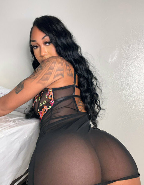 exoticblasiann actrice pornographique galerie