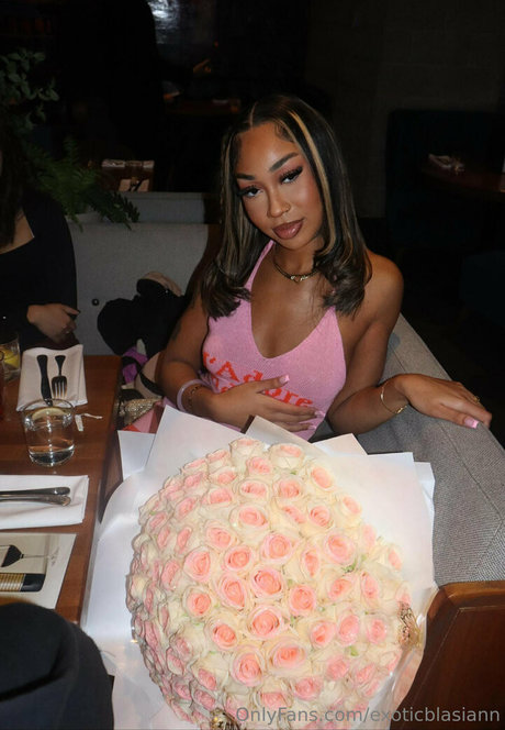 exoticblasiann actrice exclusive photos