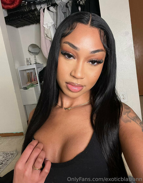 exoticblasiann star du porno chaude images