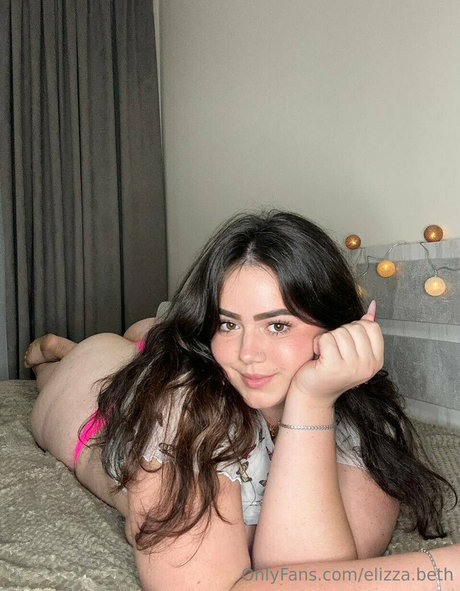 elizza beth star du porno parfaite photo