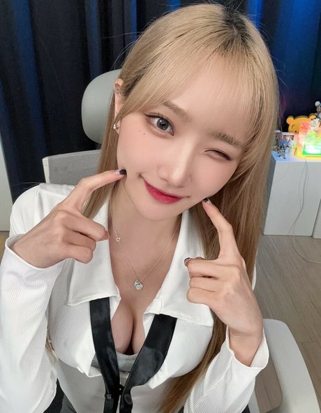 Woojungx4 belle actrice img