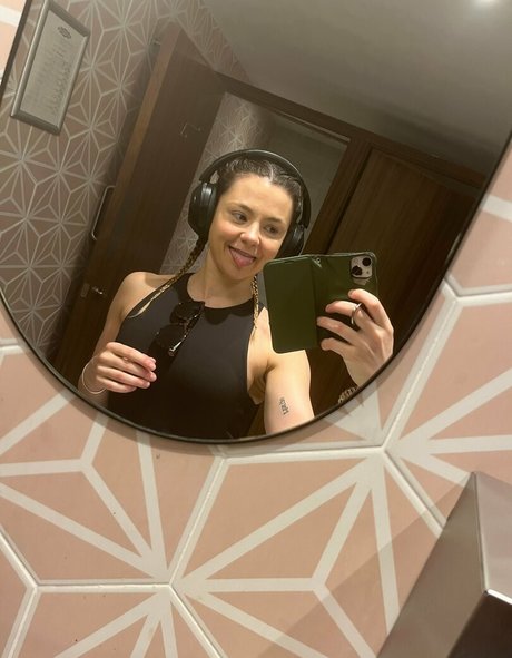 enceintes soumises onlyfans nu de haute qualité galeries