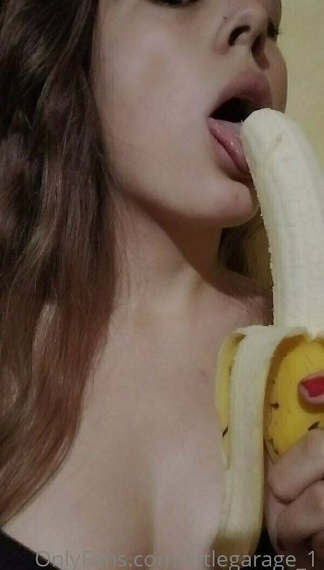 littlegarage 1 star du porno gratuite photo