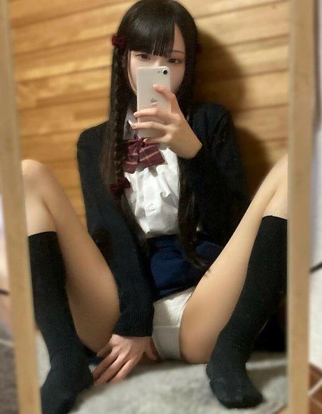 usamellow modèle érotique archive