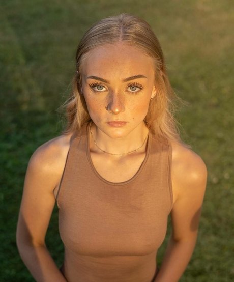 ryeroast sexe star img