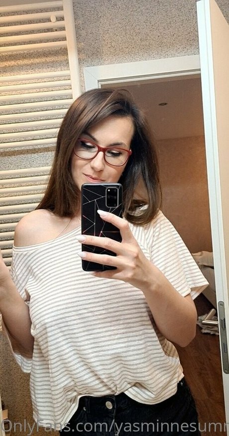 yasminnesummers star du porno sympa collection