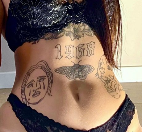 pom-pom girl nue onlyfans parfait xxx collection