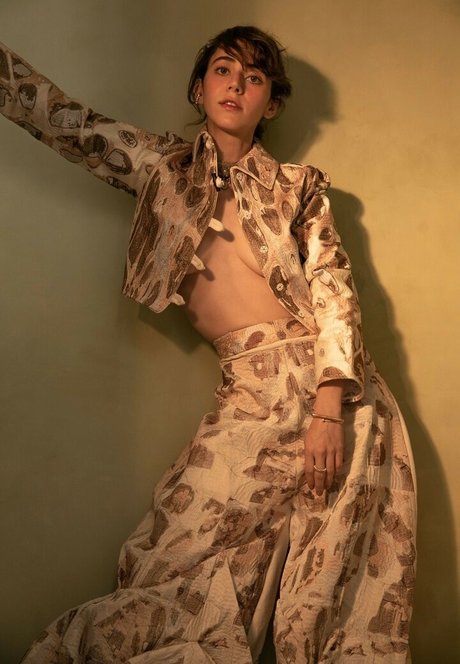 Tessa Ia actrice libre photo