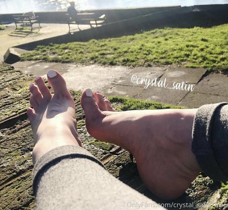 crystal satin free actrice de grande qualité archive