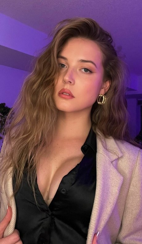 Maya V Henry jolie actrice photo