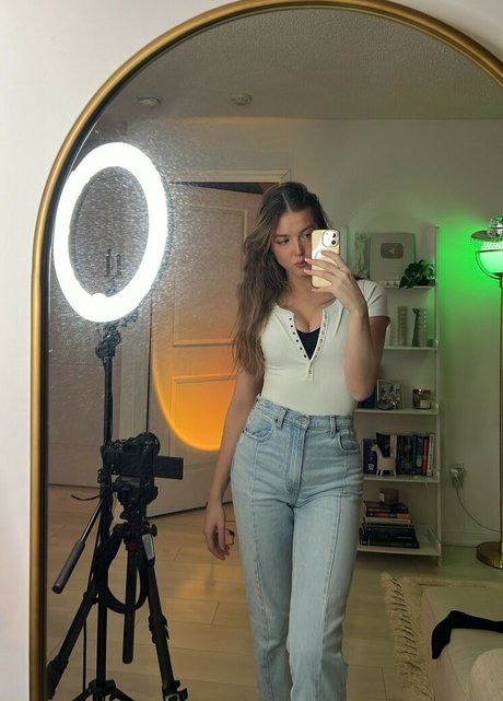 Maya V Henry actrice xxx img