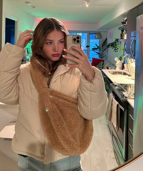 Maya V Henry étoile gratuite photo