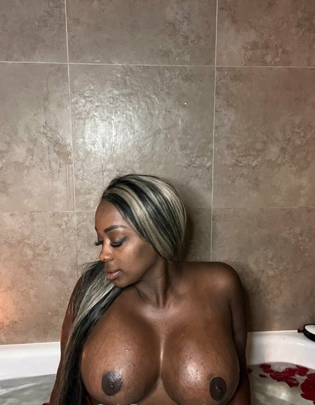 morena juice2 modèle porno img