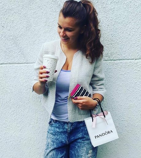 Yanashkomagic modèle nu archive