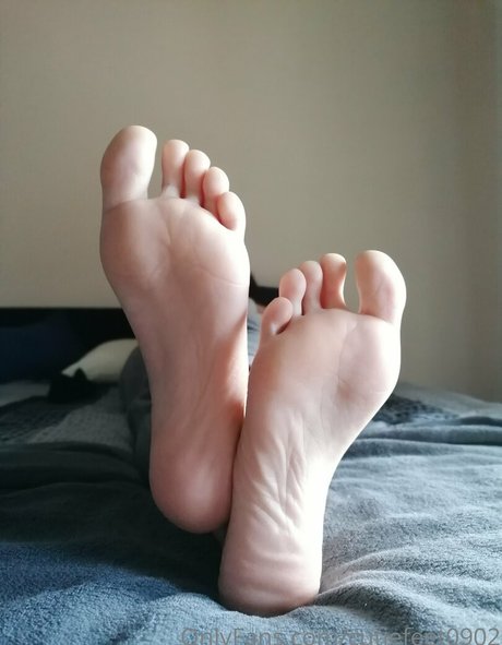 cutiefeet0902 modèle gratuit galeries