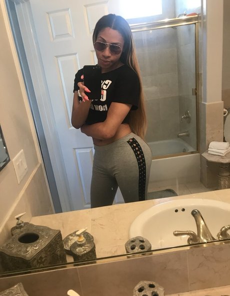 natalialapotra modèle nu photos