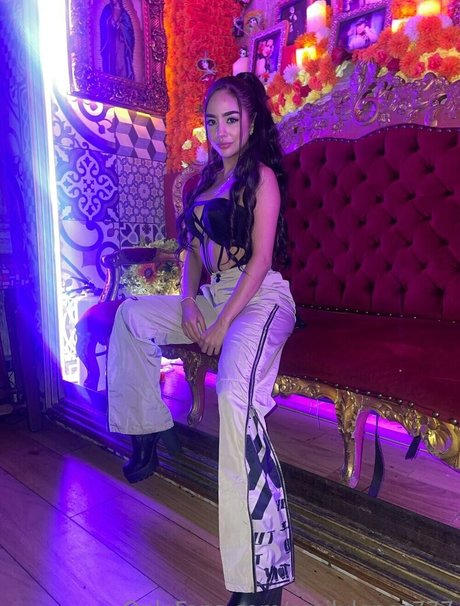 emsexylips actrice xxx archive