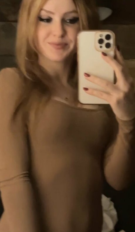 VCielia modèle érotique image