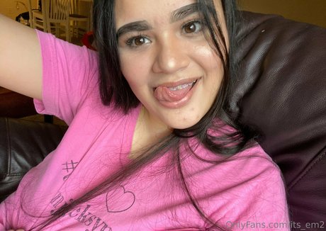 grand-mère onlyfans sympa pornographique collection