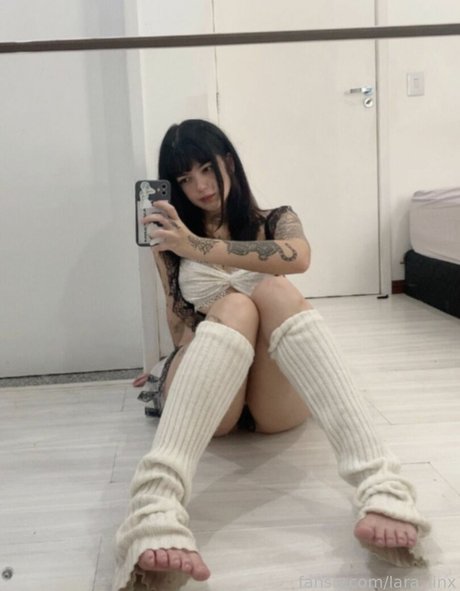 Lara Linx modèle érotique photos