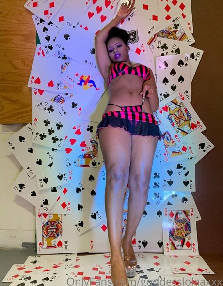 goddesslolaaxxx star du porno chaud image