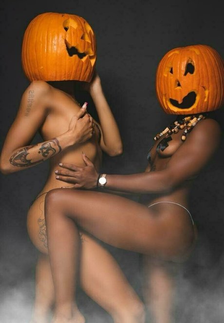 lesbehonest123 modèle de sexe galeries