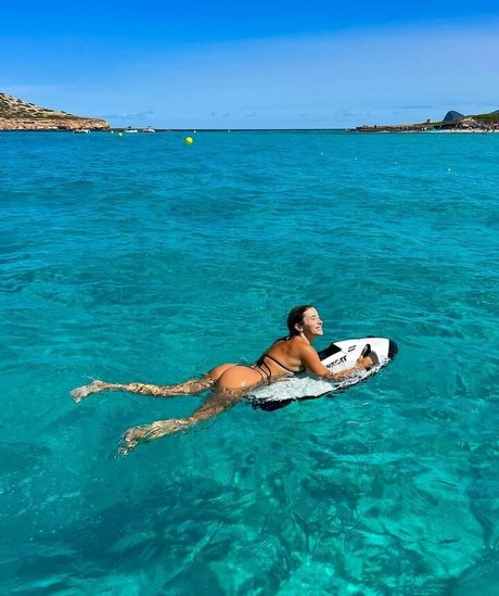 épouse arabe onlyfans bien chaud photo