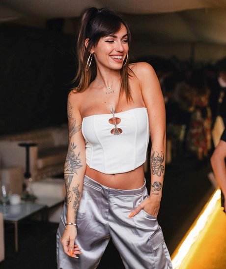 iree c13 modèle xxx image