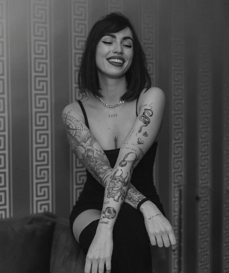 iree c13 star du porno nue des photos