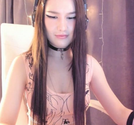 fans asiatiques de findom uniquement nus xxx galerie