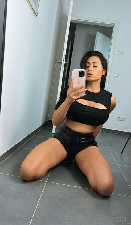 valentinalavida free actrice collection