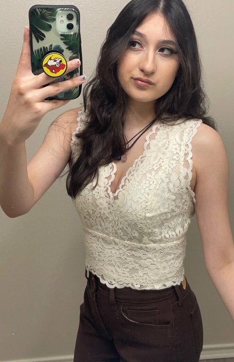 FloriGoAway modèle chaud photos