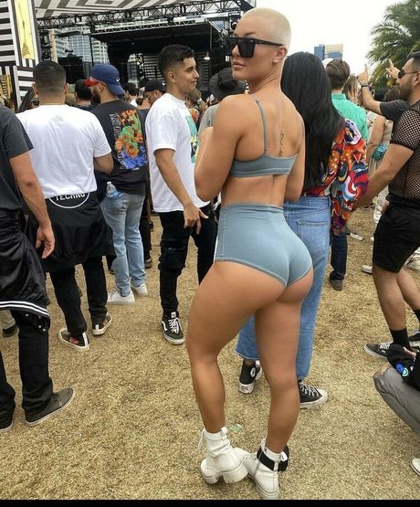 Yourwifeylovesme xxx étoile photos