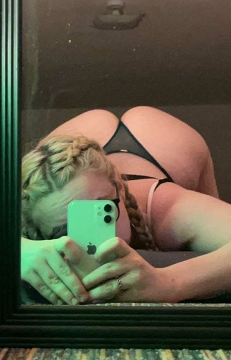 ancrage de onlyfans art sexy des photos