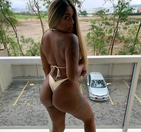 Cariucha modèle de haute qualité photo