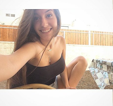 Sapir Hazansky sexe de star du porno collection