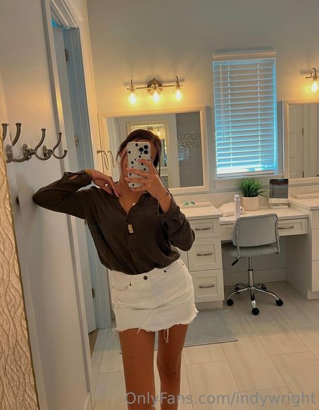 indywright actrice adulte photo