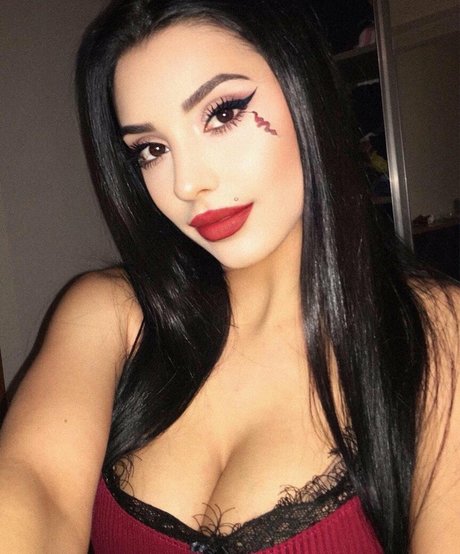 Aslihan joli modèle collection